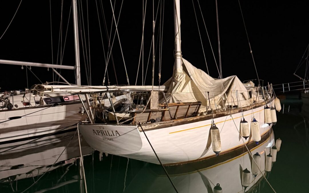 Aprilia in Licata at night